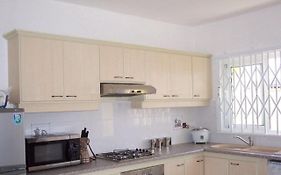 Lovely Apartment In Flic En Flac, Close To The Beach And All Amenities.