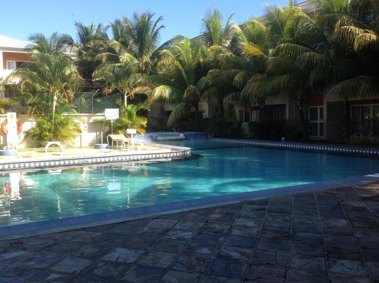 Lovely Apartment In Flic En Flac, Close To The Beach And All Amenities. Extérieur photo