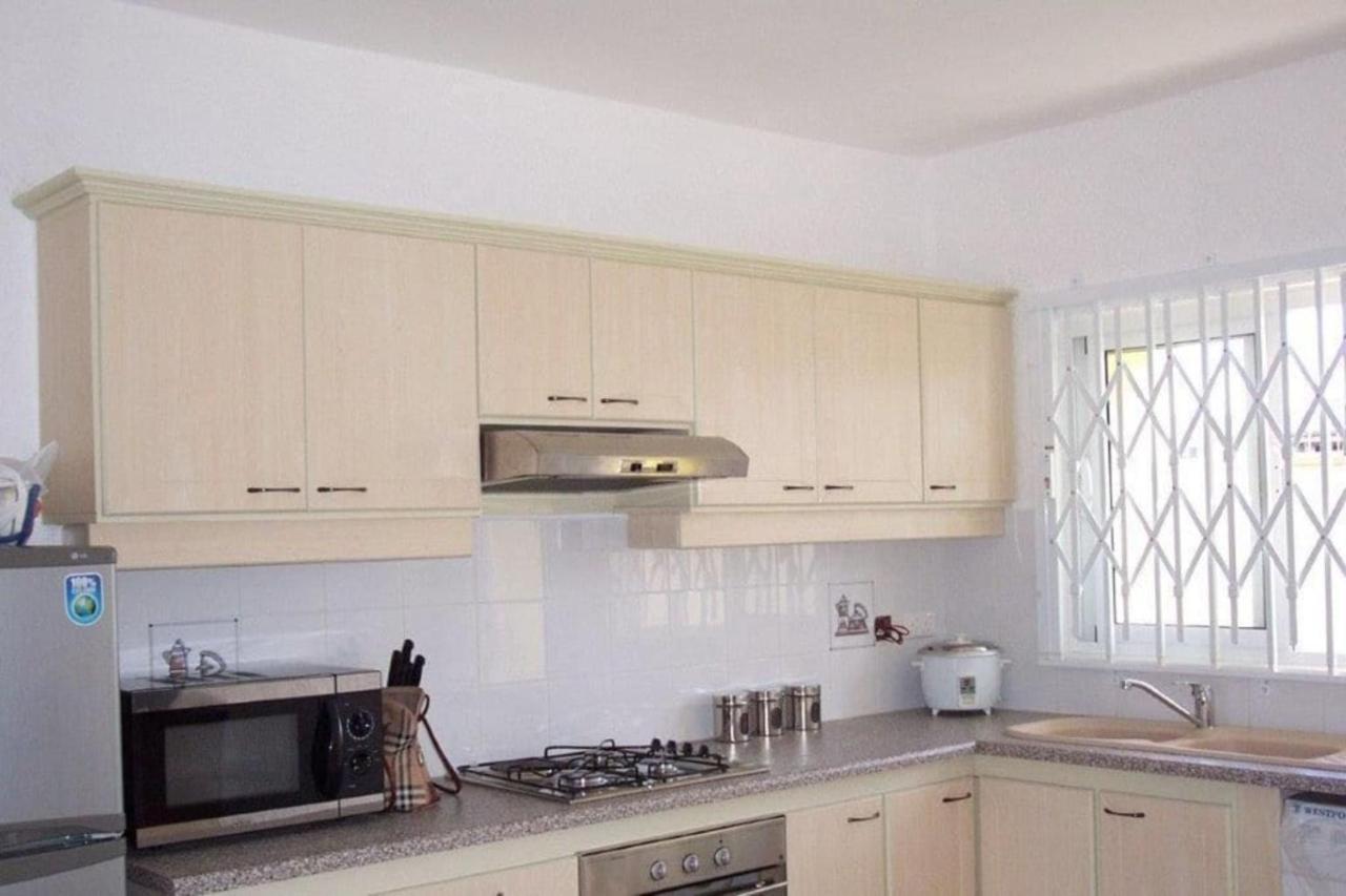 Lovely Apartment In Flic En Flac, Close To The Beach And All Amenities. Extérieur photo