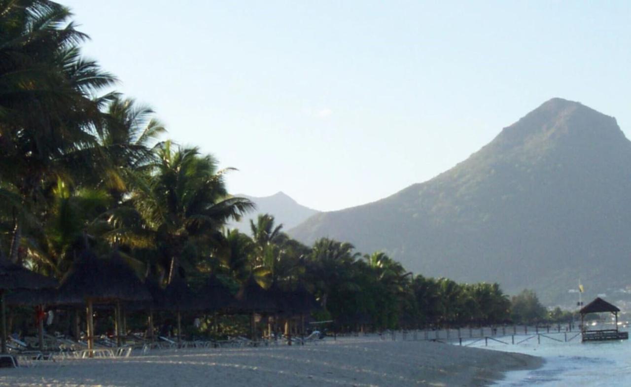 Lovely Apartment In Flic En Flac, Close To The Beach And All Amenities. Extérieur photo