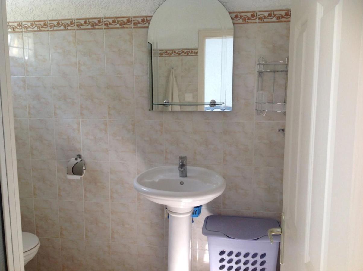 Lovely Apartment In Flic En Flac, Close To The Beach And All Amenities. Extérieur photo